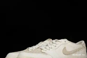Retro Low 1 Chris Jordan OG Paul 0426